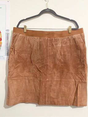 NWT! Junarose Tan Brown Suede Mini Skirt Size 20